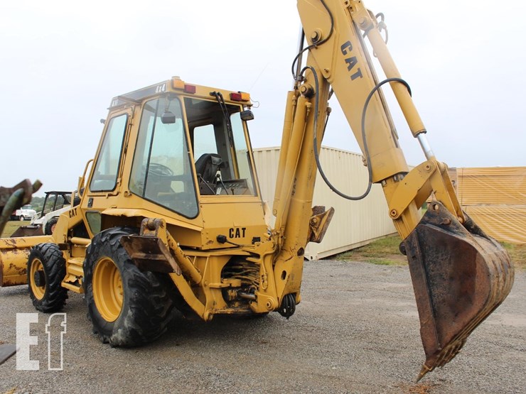 caterpillar-416-image-3