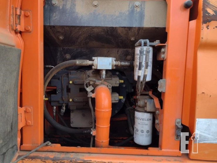 2015-doosan-dx180-lc-3-image-44