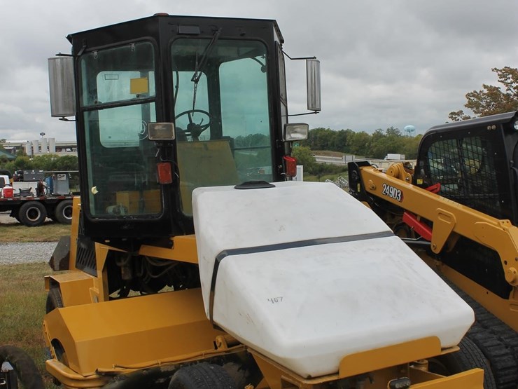 self-propelled-sweeper-3543-image-3