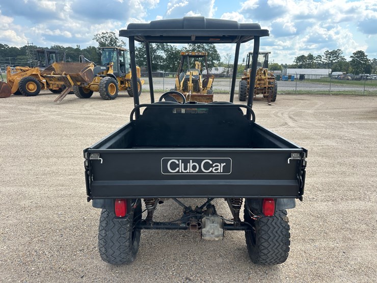 #63-•-carryall-1500,-4x4-intellitrak-kubota-engine,-with-lift-bed-image-8