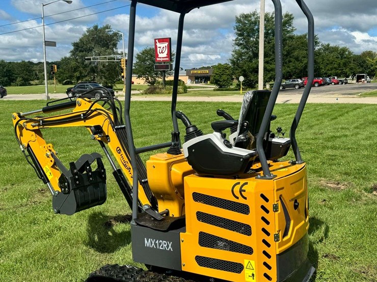 2025-cfg-industrial-mx12rx-mini-excavator-...-unused-image-1