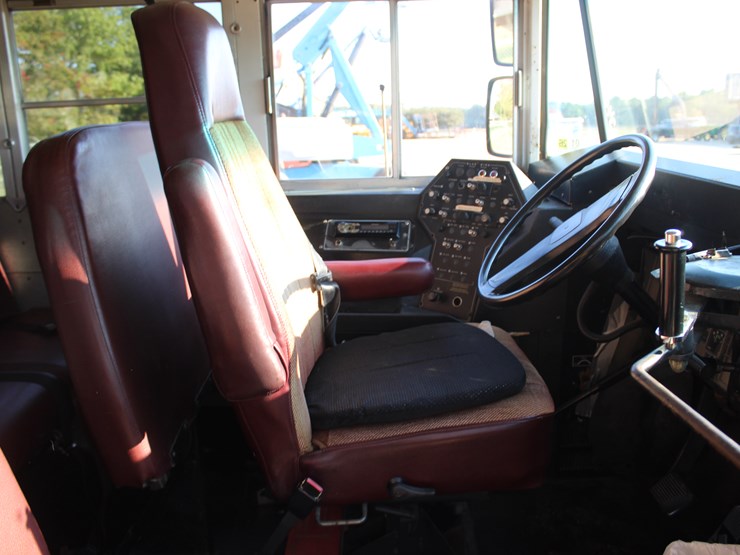 2000-international-3800-image-7