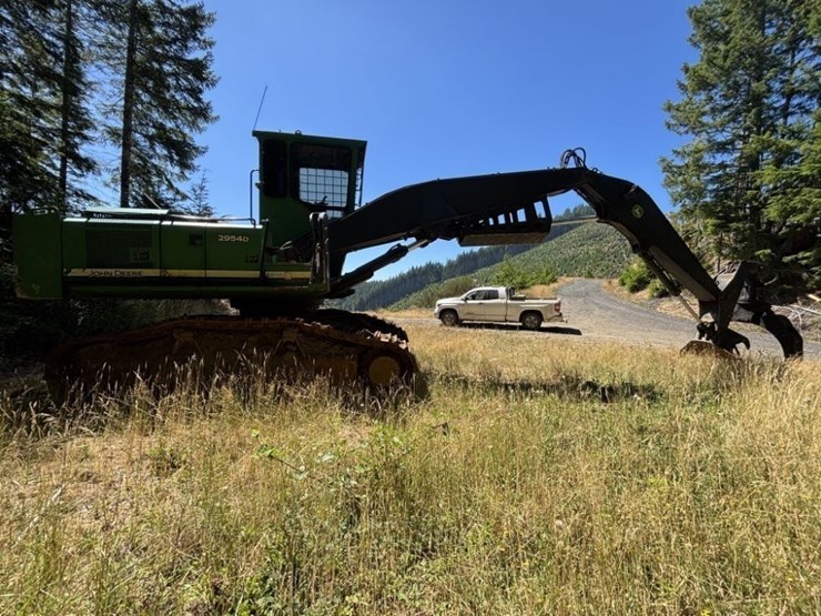 2013-deere-2954d-image-6