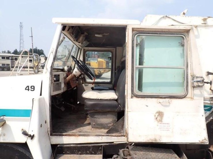 1975-mobil-sweeper-ste4-sweeper-truck-2te482042121-image-74