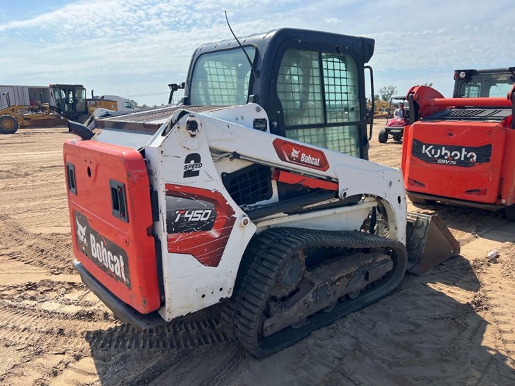 2021-bobcat-t450-image-4
