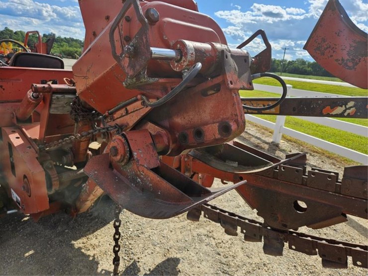 ditch-witch-5110-image-79
