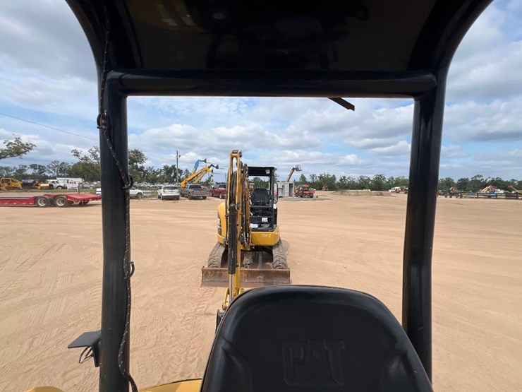 2018-caterpillar-303e-cr-image-36