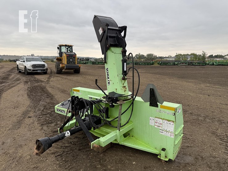 2009-schulte-snow-blower-image-6