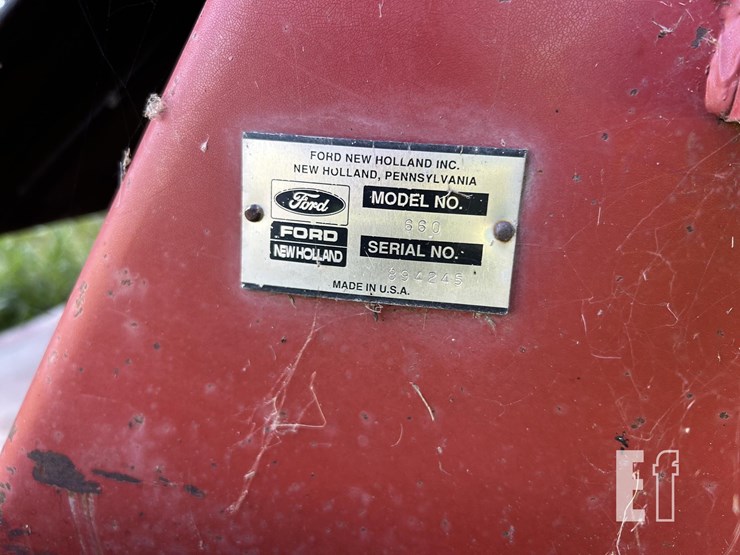 new-holland-660-image-8