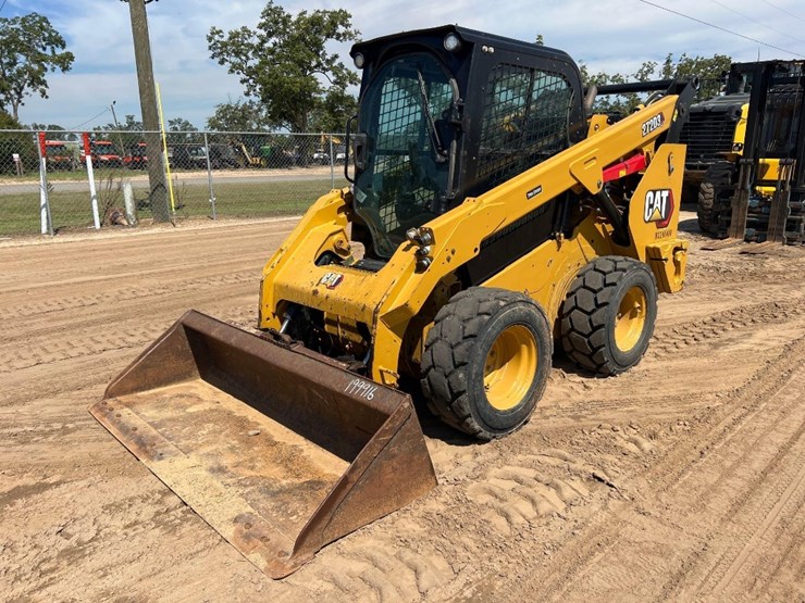 2022-caterpillar-272d3-image-8