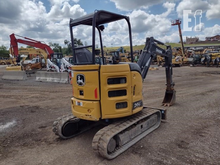 2021-deere-26g-image-31