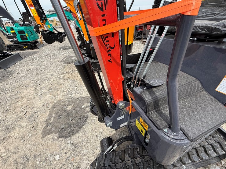#220-•-#26484-•-unused-cfg-mx15rx-mini-excavator-image-18