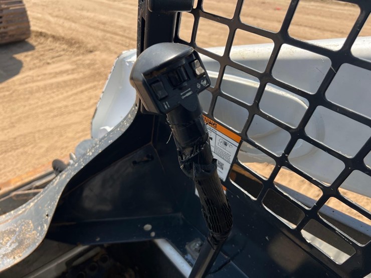 2018-bobcat-t590-image-26
