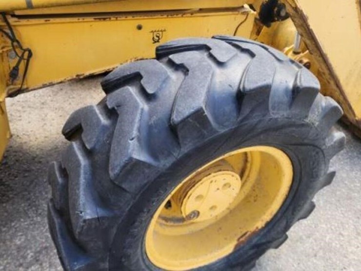 2005-deere-310sg-image-17