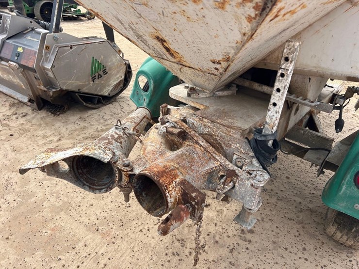 2006-schwing-p-88-portable-concrete-mixer-image-9
