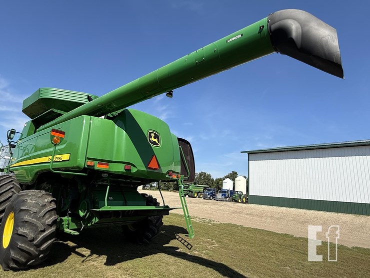 2009-john-deere-9770-sts-image-5