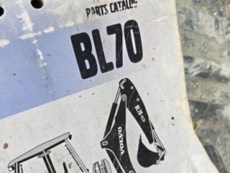 2009-volvo-bl70-image-32