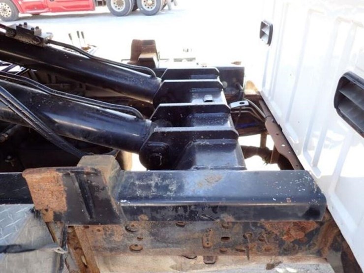 2016-ford-f550-xl-image-59