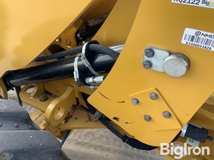 2019-caterpillar-906m-image-12
