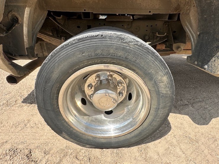 2003-ford-f450-image-21