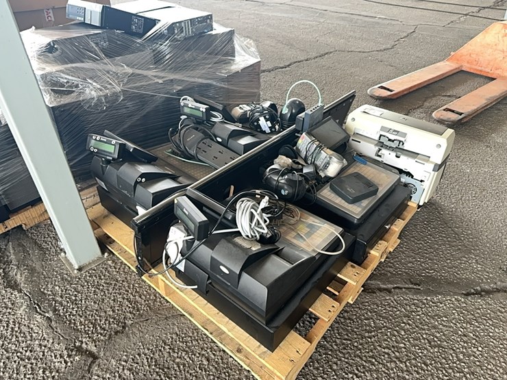 lot#-973---cash-registers-and-tvs-image-2