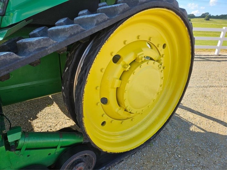 john-deere-8400t-image-21