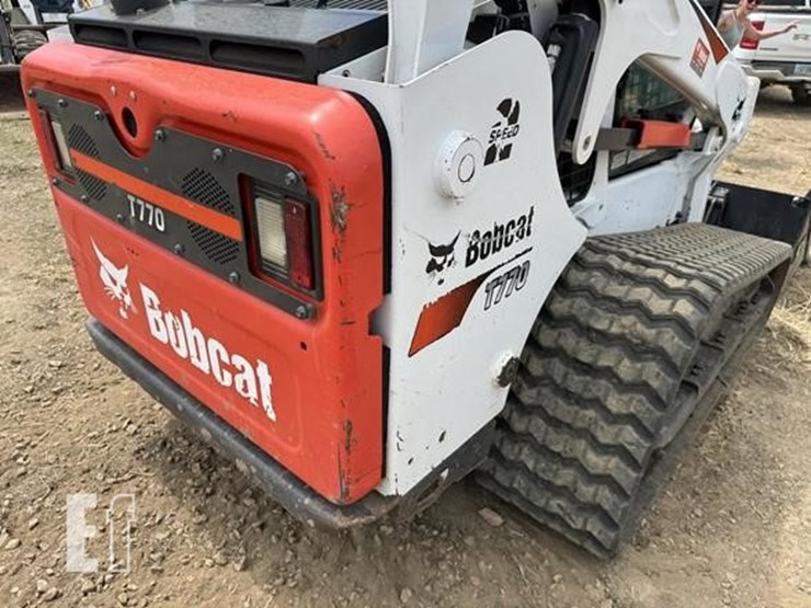 2019-bobcat-t770-image-74