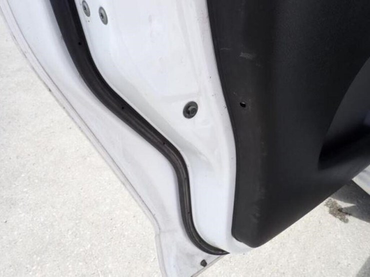 2019-nissan-nv200-image-29