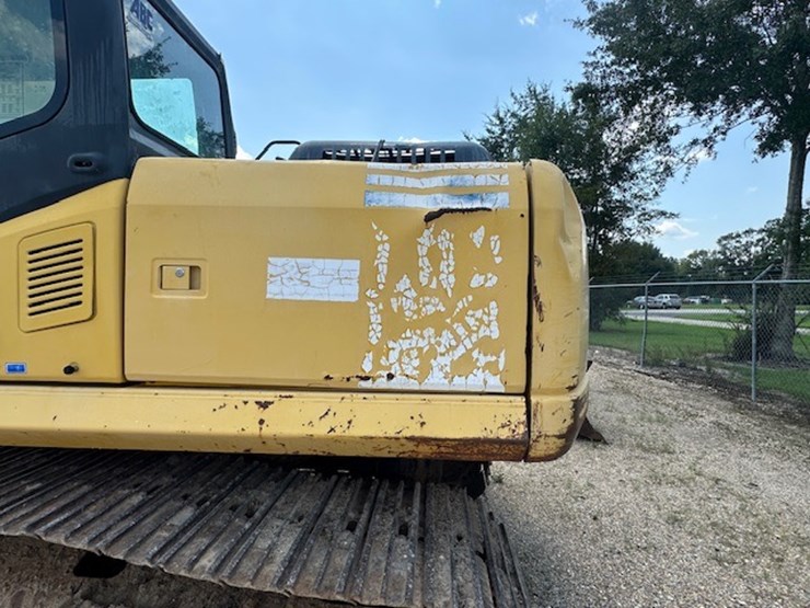 komatsu-pc160-lc-7ka-image-27