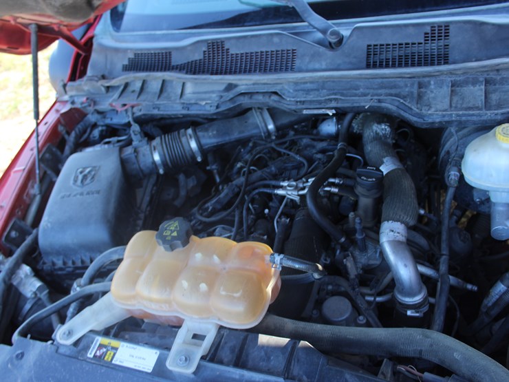 2015-dodge-ram-1500-image-12