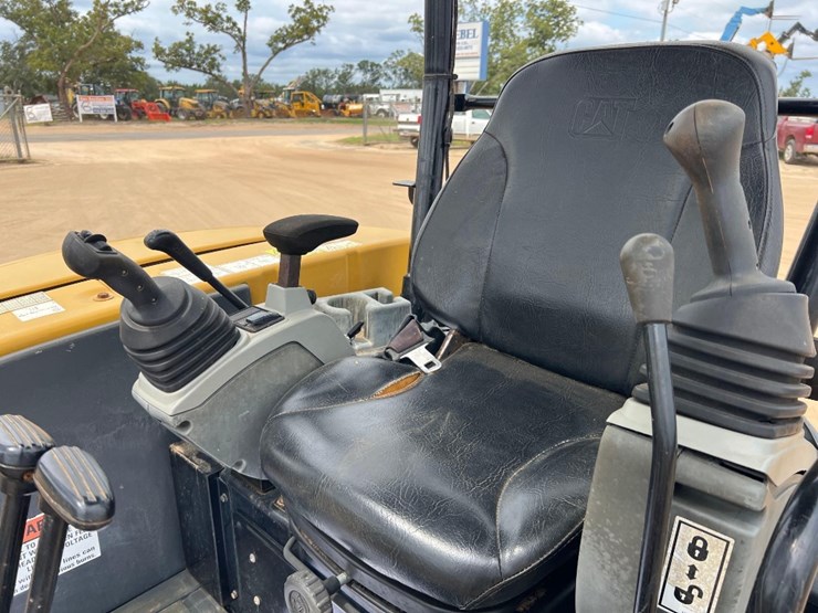 2020-caterpillar-303.5e2-cr-image-30