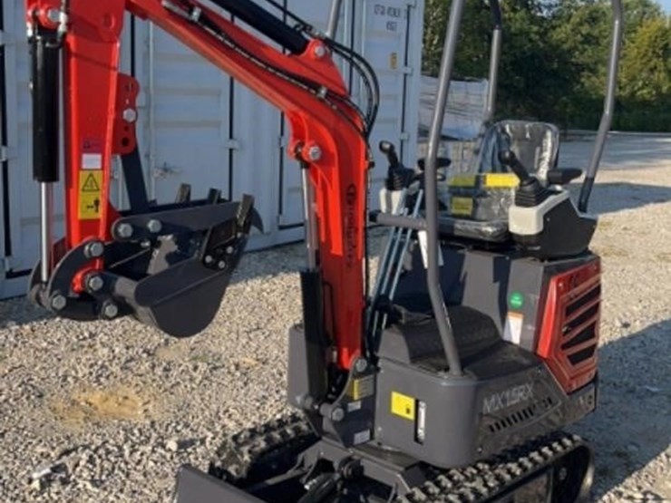 2025-cfg-mx15rx-mini-excavator-image-2