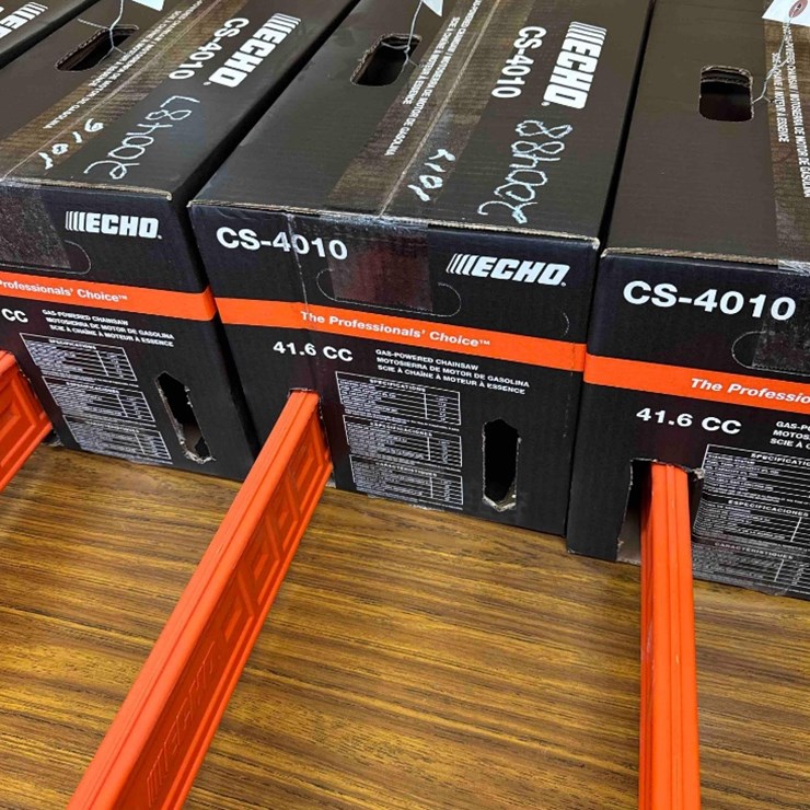 UNUSED ECHO CS-4010 CHAINSAW
