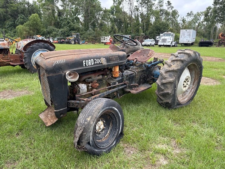 ford-2000-image-7
