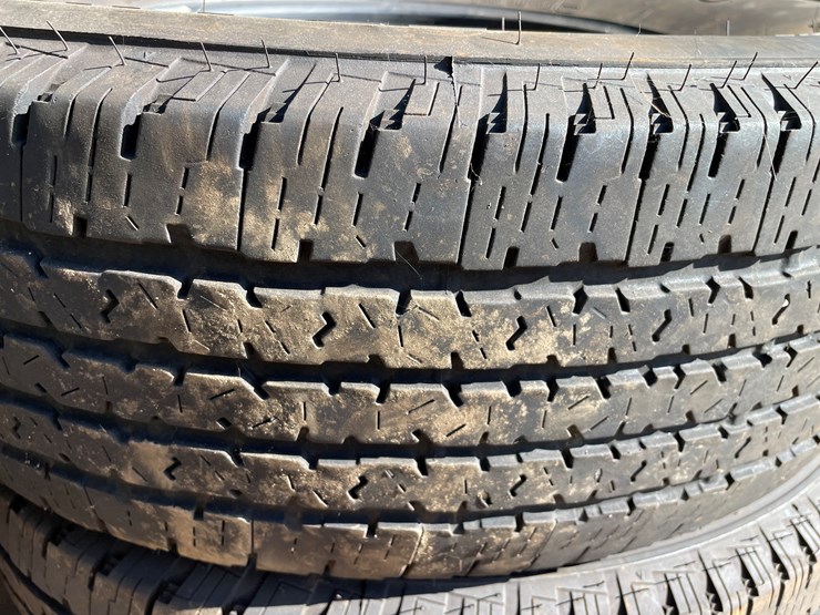 #1670-•-set-of-(4)-firestone-lt245/75r17-tires-image-4