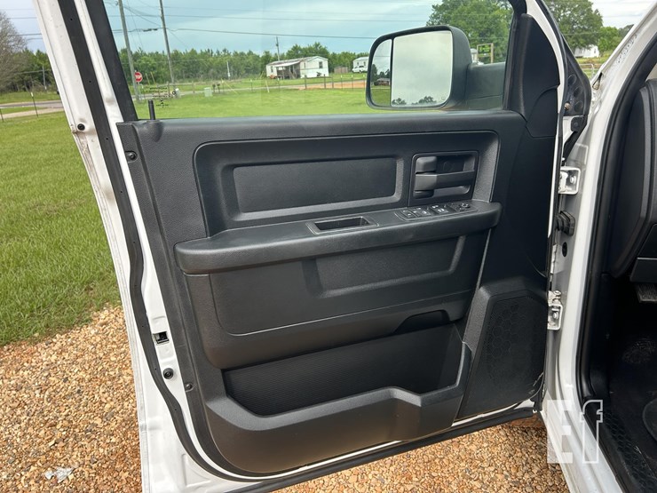 2018-dodge-1500-image-10