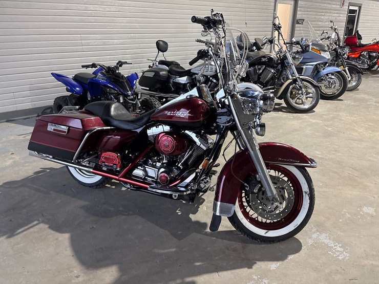 #113-•-2002-harley-roadking-flhrc-image-2
