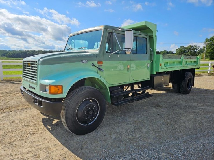 #385-•-1996-ih-4900-crew-cab-dump-truck-image-1