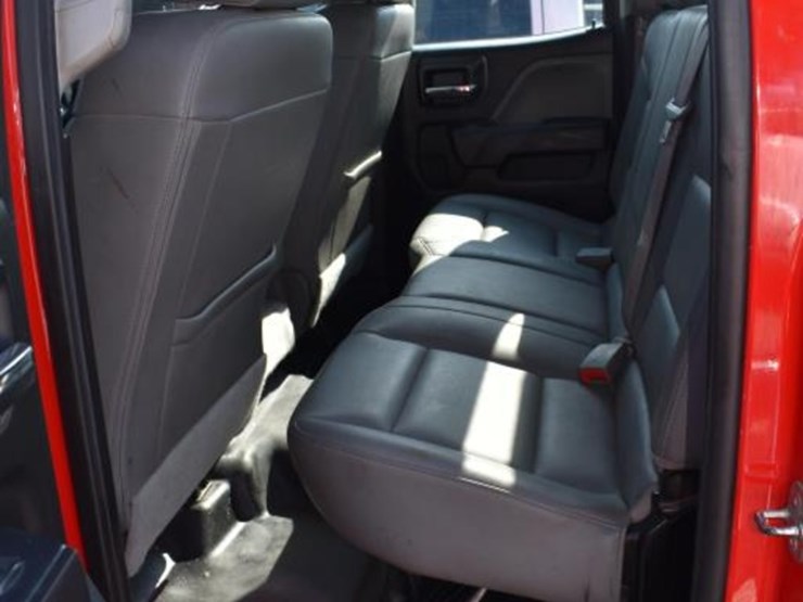 2016-chevrolet-3500hd-image-8
