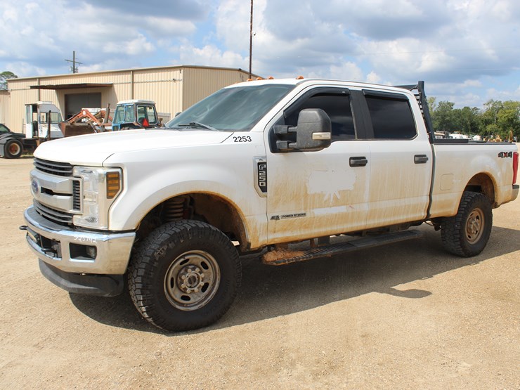 2019-ford-f250-image-1