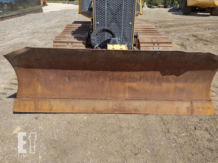 2022-deere-450k-image-15