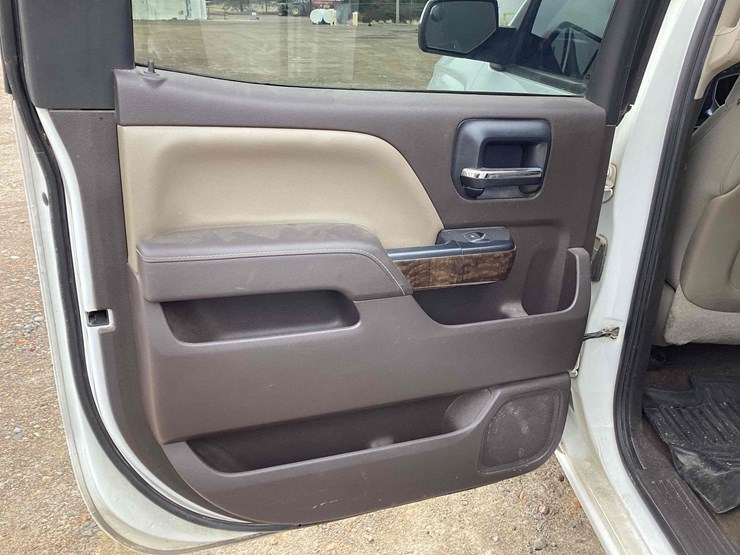 2015-chevrolet-silverado-1500-image-54
