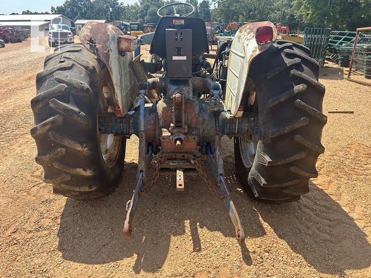 ford-5000-image-4