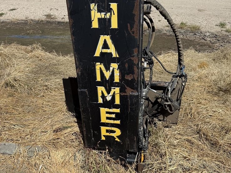 danuser-hammer-ss-post-pounder-image-1