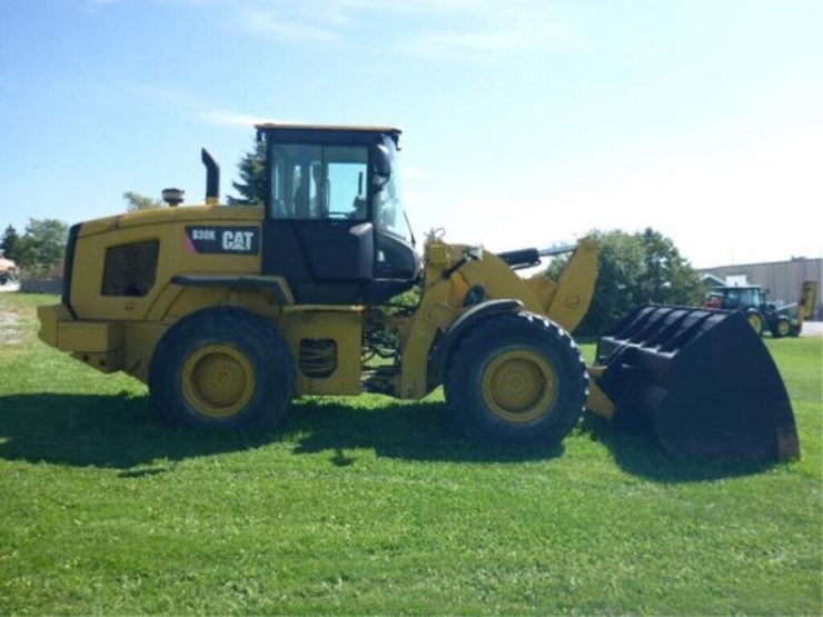 caterpillar-930k-image-8