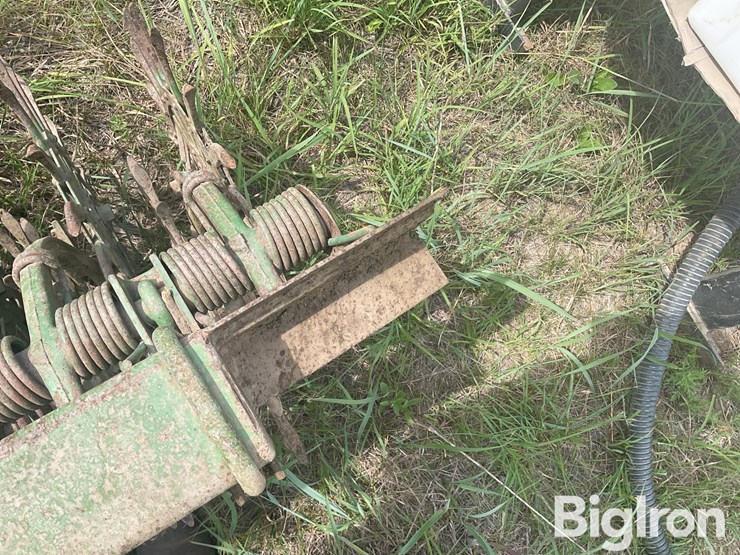 john-deere-400-image-14