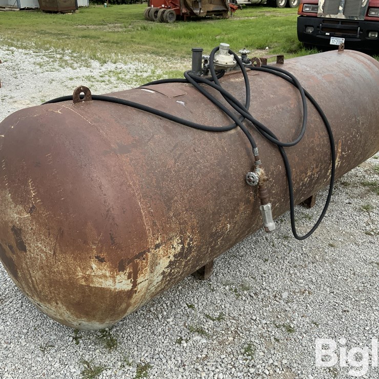 Columbian Propane Tank