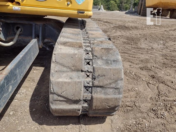 2017-deere-50g-image-33