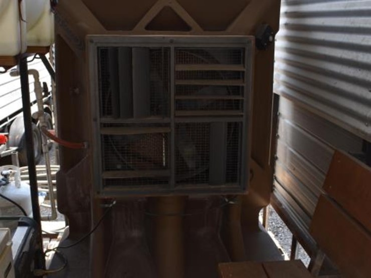 2013-16'-cooling-trailer-w/-generator,-port-a-cool-and-freezer-(vin-#-5vnbu-image-8