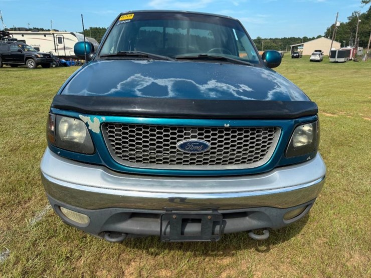 2000-ford-f150-xlt-image-2